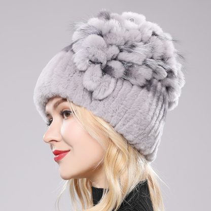 Chic Winter Style Beanie - Image 2