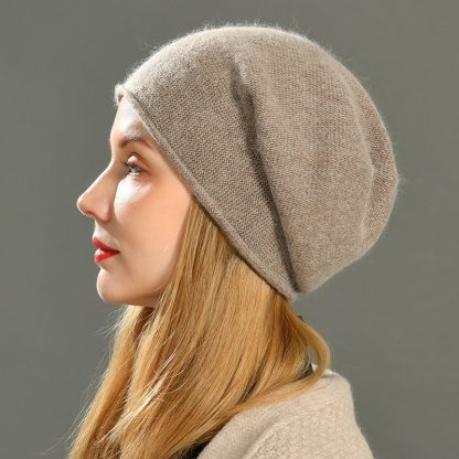 Stylish Winter Slouch Beanie - Image 2