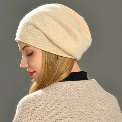 Stylish Winter Slouch Beanie - Image 4