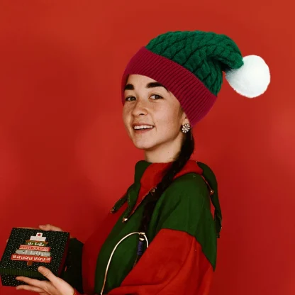 Knitted Christmas Pompom Hat - Image 5